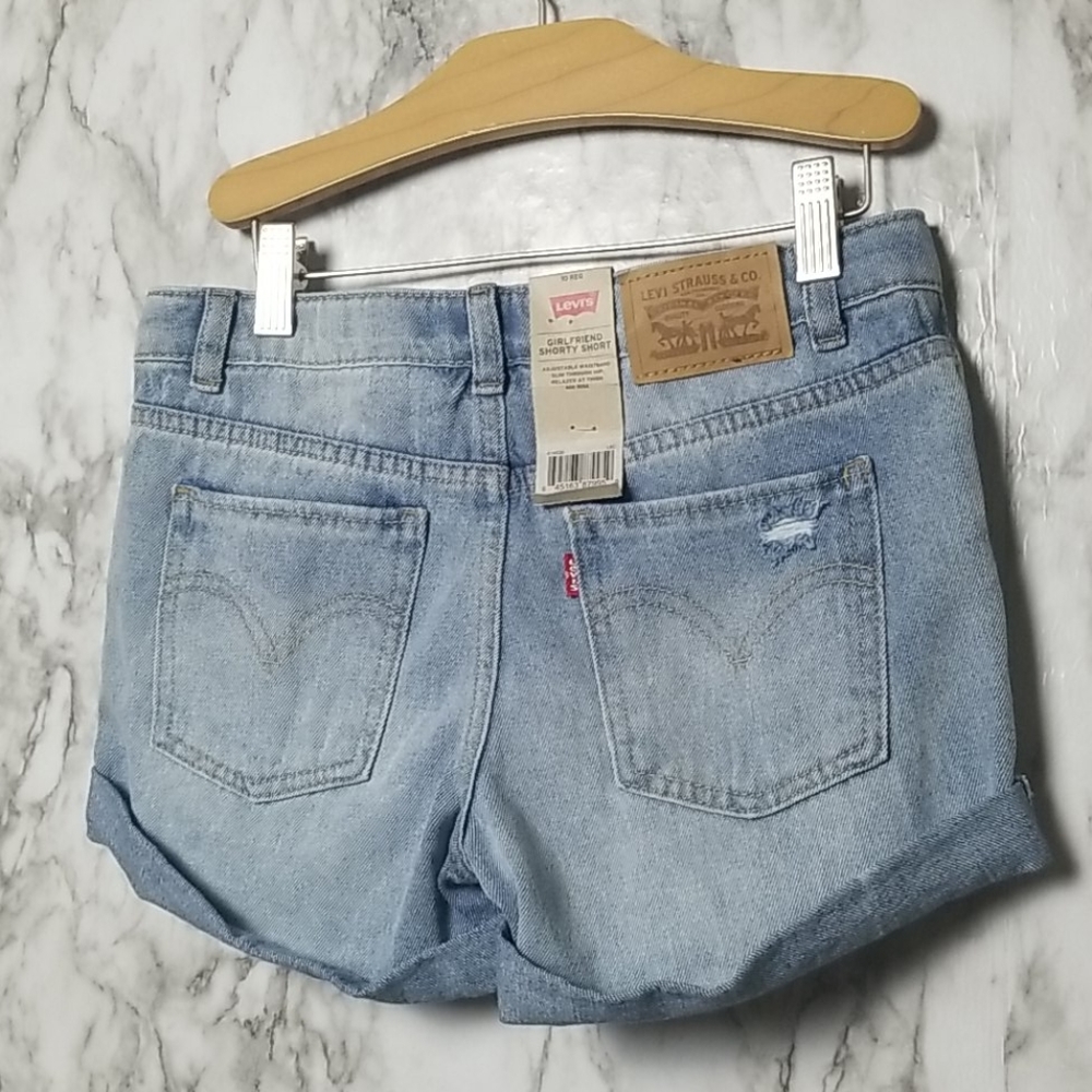 Levi's Girlfriends Shorty Short - Picture 5 of 7